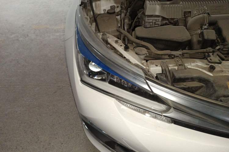 Used Toyota Corolla 2017 Revised Dual-Engine 1.8L E-CVT Leading Edition
