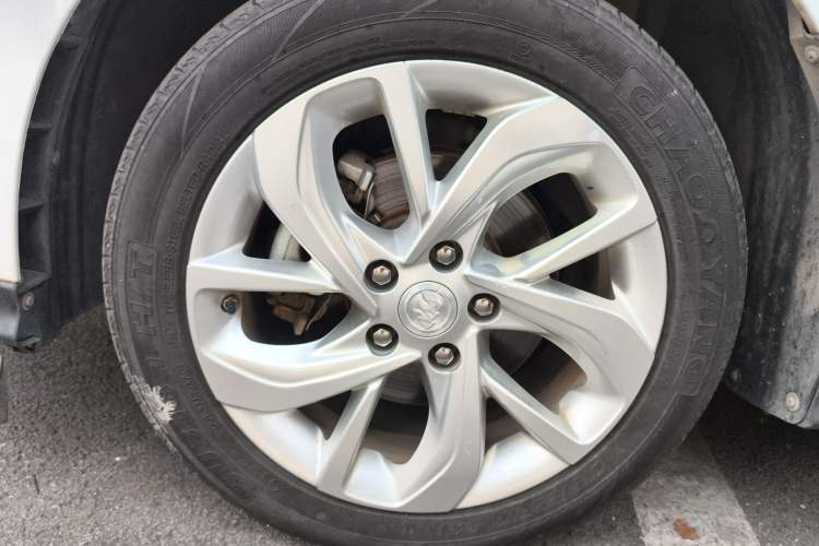 Used Buick Velite 6 2022 Connected & Shared PLUS