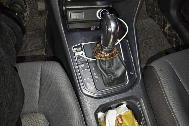 Used Volkswagen Golf Sportsvan 2016 230TSI Automatic Trend Edition
