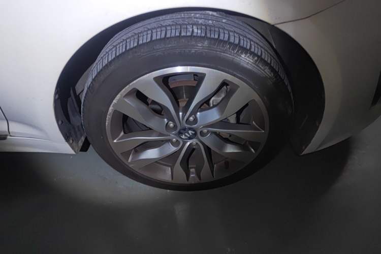 Used Kia K5 2014 2.0L Automatic LUXURY