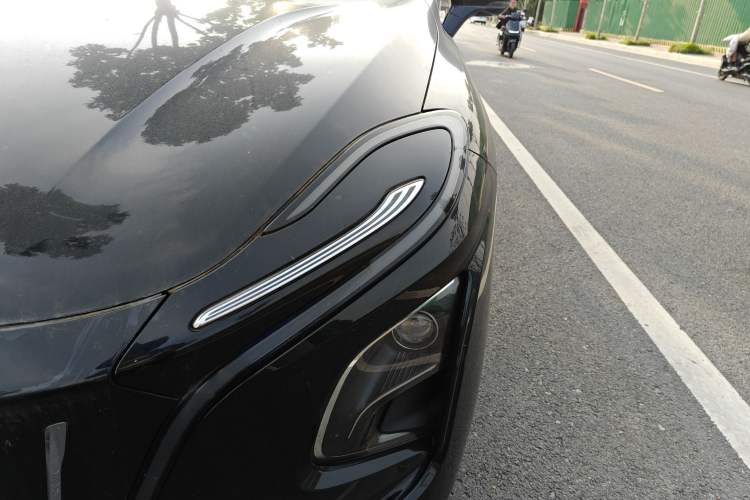 Used Hongqi E-QM5 2022 431 km Charge & Enjoy Edition Left Front Headlight