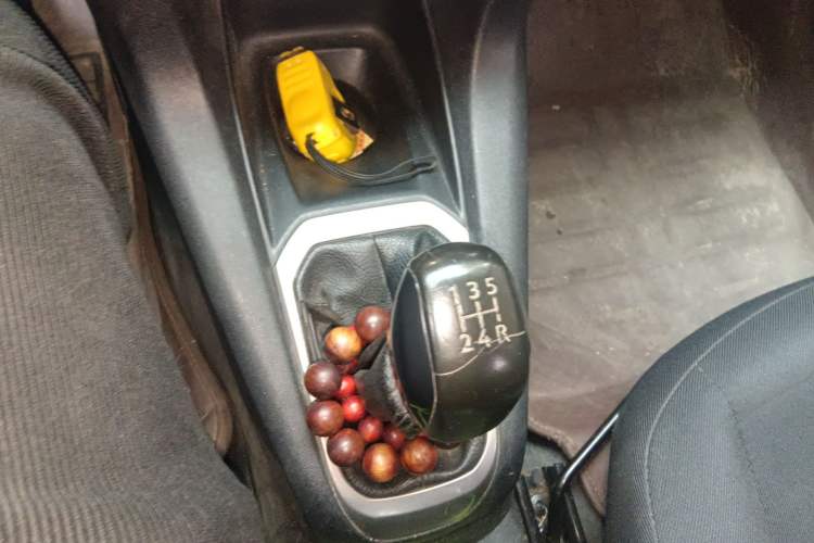 Used Peugeot 301 2016 1.6L Manual Comfort Edition Gear Lever