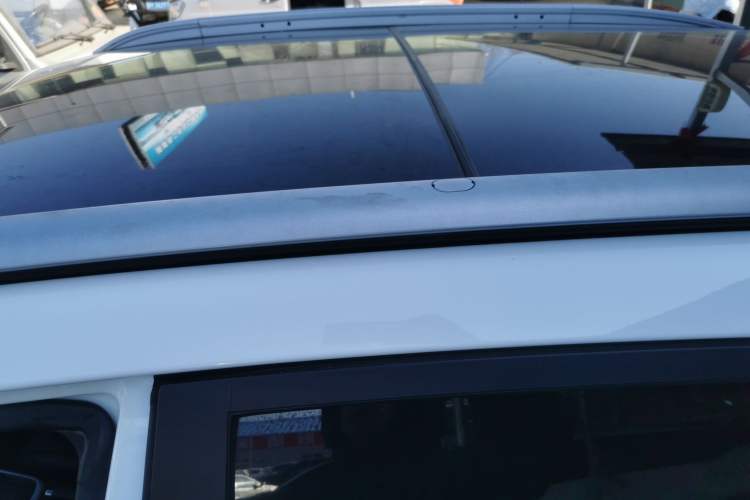Used Kia KX3 2017 1.6L Automatic Aoya Version
