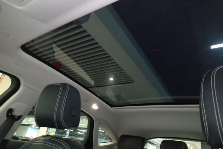 Used Jaguar E-PACE 2024 YAO Black Sport Edition R-DYNAMIC SE BLACK