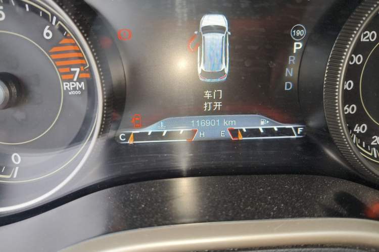 Used Jeep Cherokee 2016 2.0L Superior Edition