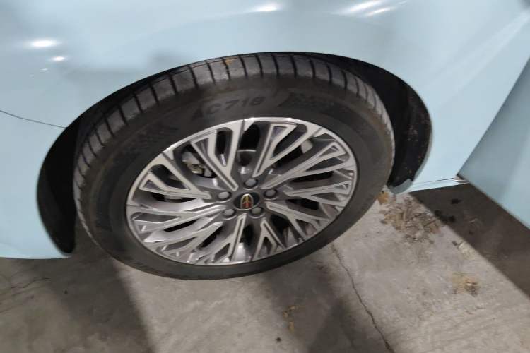 Used Hongqi H5 2023 2.0T Automatic Smart Connect Flagship Edition
