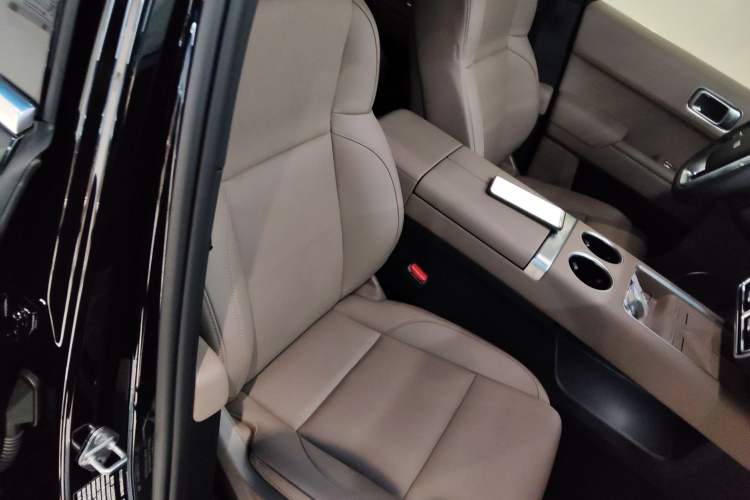 Used Li Auto L7 2025 Max Smart Refresh Edition Right Front Seat