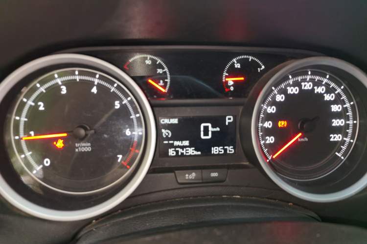 Used Peugeot 408 2015 1.2T Automatic Luxury Edition Instrument Cluster