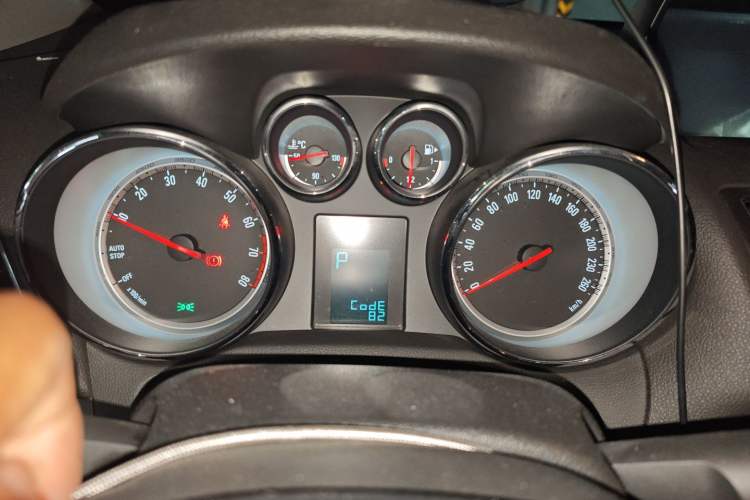 Used Buick Encore 2015 1.4T Automatic Two-Wheel Drive Urban Leading Model
