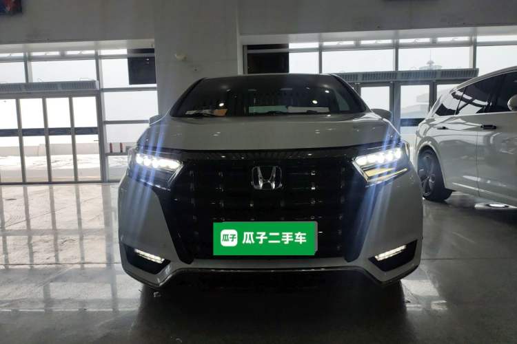 Used Honda Elysion 2022 2.0L eHEV Luxury First Edition