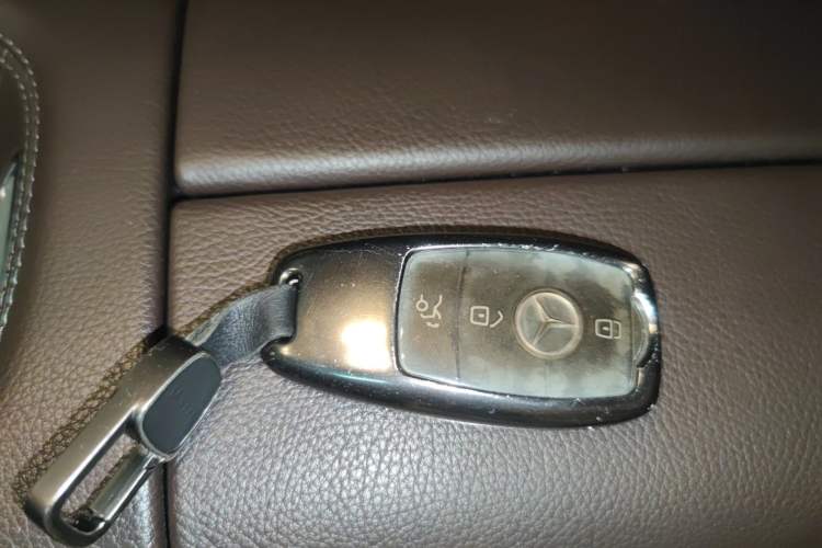 Used Mercedes-Benz GLE 2021 GLE 450 4MATIC Stylish Model Vehicle Key