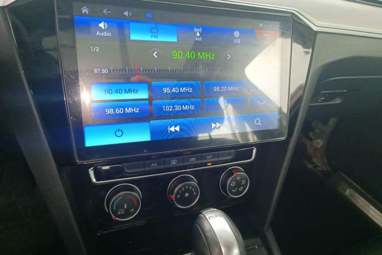 Used Volkswagen Magotan 2018 330TSI DSG Advanced Model
