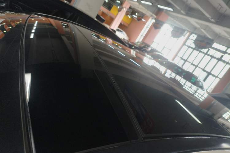 Used Mercedes-Benz E-Class 2017 E 300 L Sport Luxury Edition Roof