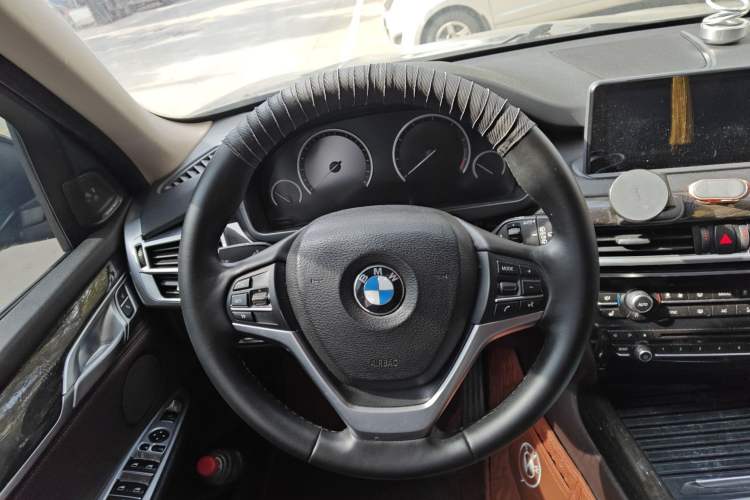 Used BMW X5 2014 xDrive35i Leading Model