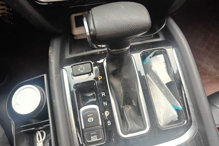 Used GAC Trumpchi GS7 2017 320T Two-Wheel-Drive Luxury Model