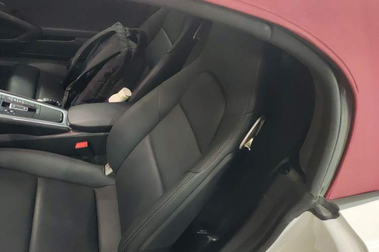 Used Porsche 718 2022 Boxster 2.0T
