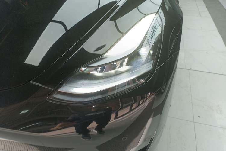 Used Tesla Model Y 2023 Rear-Wheel-Drive Version Left Front Headlight