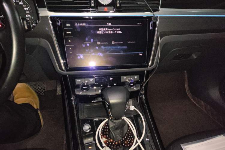 Used Volkswagen Phideon 2018 Revised Version 380TSI Two-Wheel Drive Business Edition