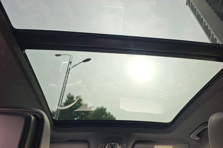 Used Audi Q5L 2025 45 TFSI Prestige Dynamic Edition Headliner