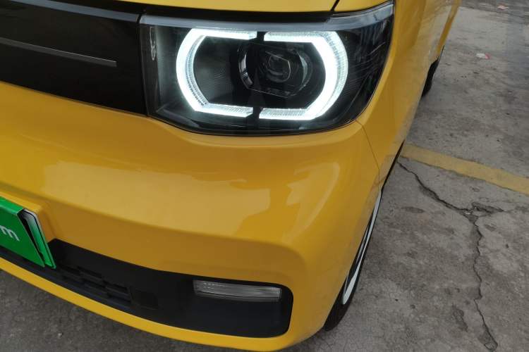 Used Wuling Hongguang MINIEV 2022 Macaron Premium Model – Lithium Iron Phosphate