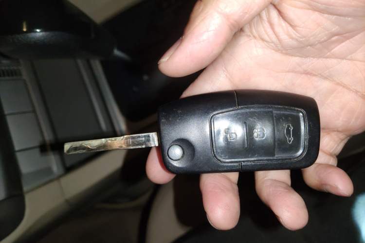 Used Ford Focus 2011 Hatchback 1.8L Automatic Fashion Edition
