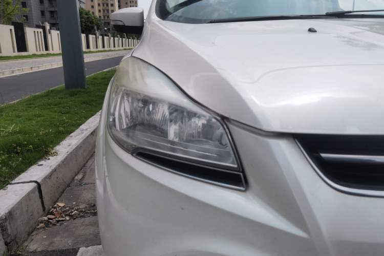 Used Ford Kuga 2015 2.0L GTDi Four-Wheel Drive Elite Model