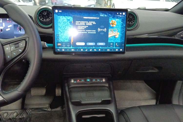 Used BYD Dolphin 2025 Intelligent Driving Version 410 km Fashion Edition
