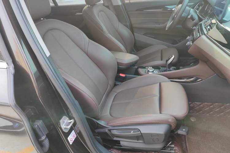 Used BMW X1 2021 sDrive20Li Premium Edition Right Front Seat