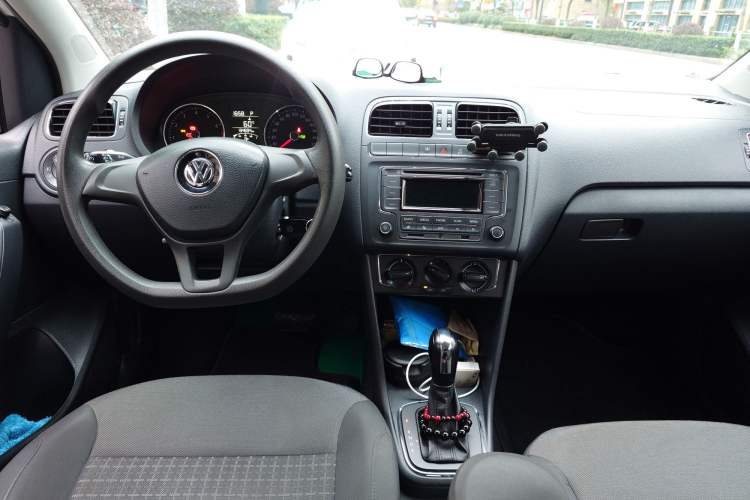 Used Volkswagen Polo 2014 1.6L Automatic Comfort Edition
