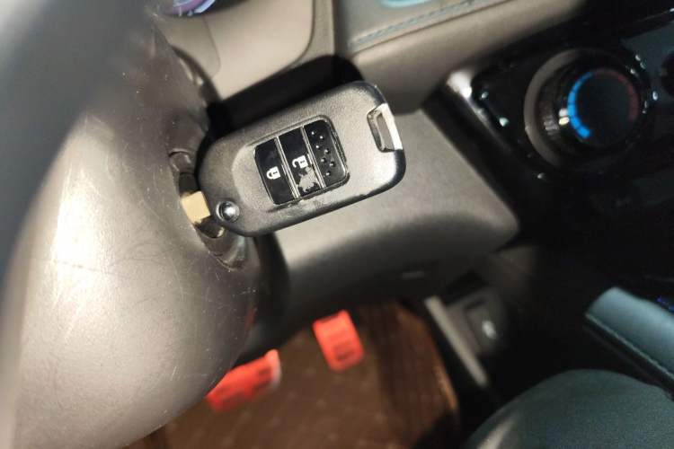 Used Honda Vezel 2017 1.5L CVT 2WD Comfort Model Interior 1