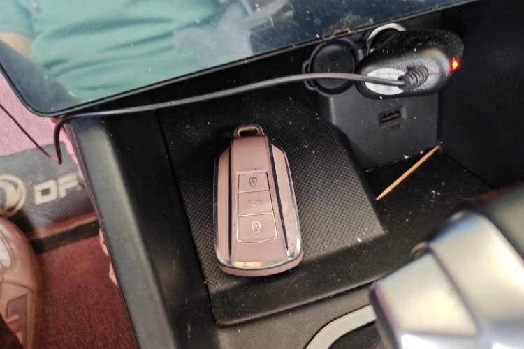 Used Dongfeng Aeolus Yixuan 2023 Mach Edition 1.5L Automatic Chasing Wind Version Interior 1