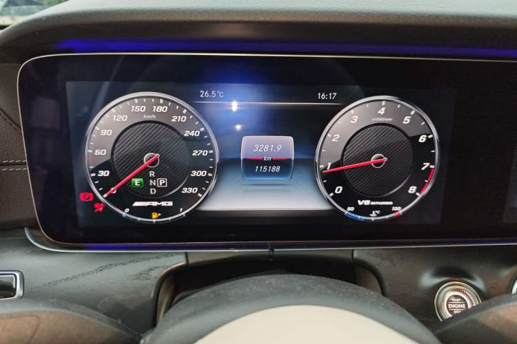 Used Mercedes-Benz E-Class 2016 E 300 L Sporty and Stylish Model