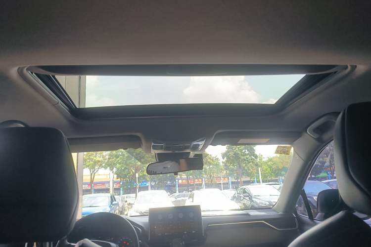 Used Toyota Wildlander 2020 2.0L CVT Two-Wheel Drive Luxury Edition
