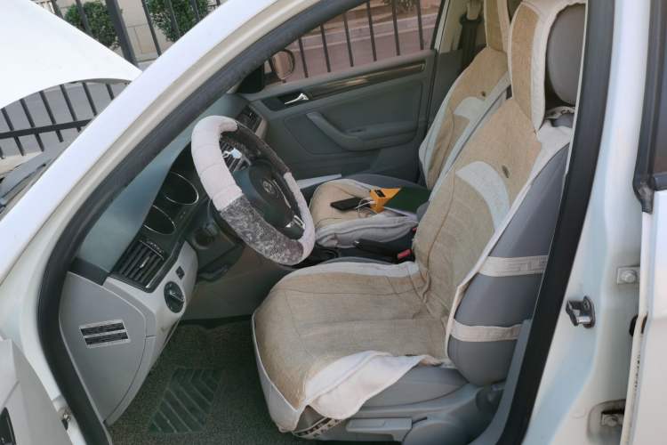 Used Volkswagen Bora 2015 Qihui Edition 1.6L Automatic Fashion Model