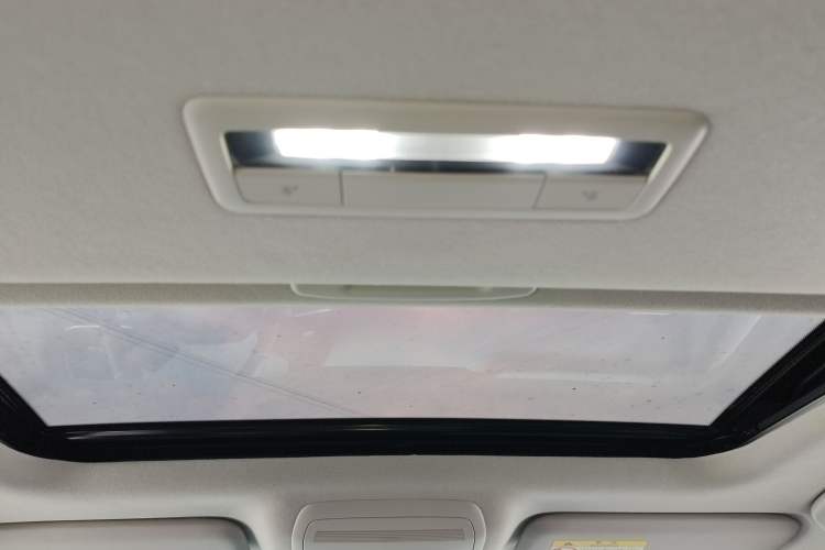 Used Mazda 3 Axela 2023 2.0L Automatic ZhiZhen Edition Headliner