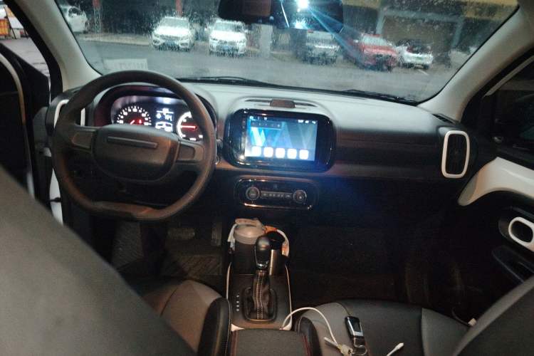 Used Roewe Clever 2022 311km QiQi BoBo Edition
