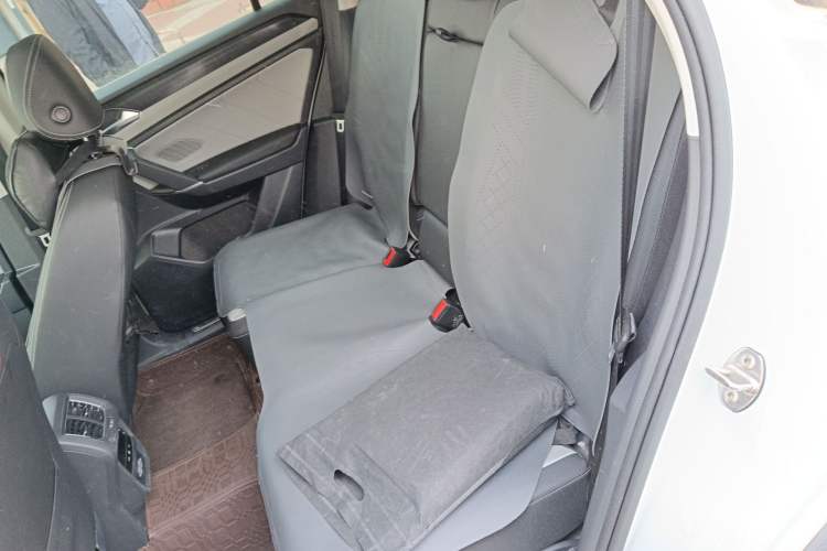 Used Volkswagen Tayron 2024 300TSI Two-Wheel-Drive Luxury Plus Advanced Version Left Rear Seat