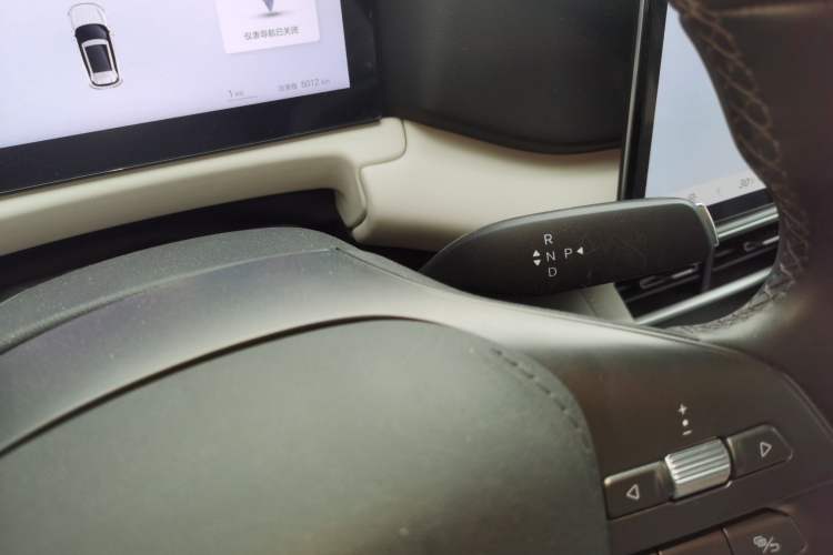 Used BYD Yuan UP 2025 Intelligent Driving Version 401 km Beyond-Range Edition
