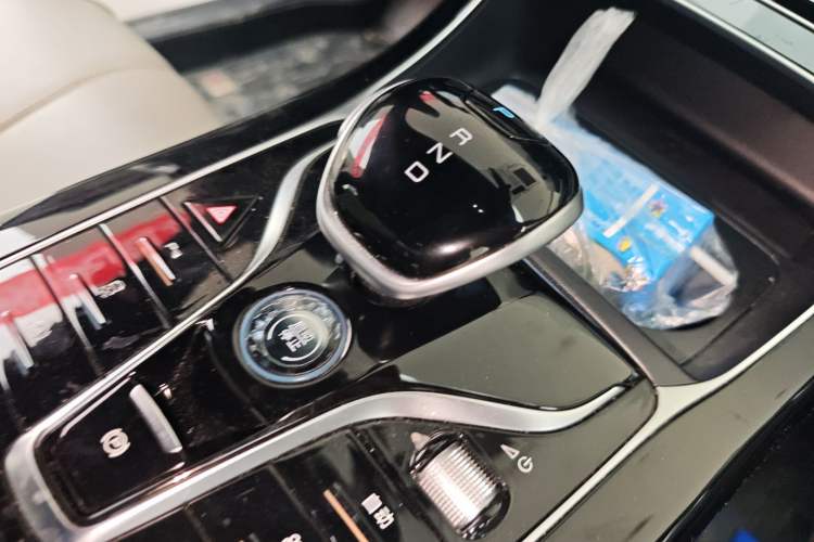 Used BYD Qin PLUS 2023 Champion Edition DM-i 120KM Leading Model
