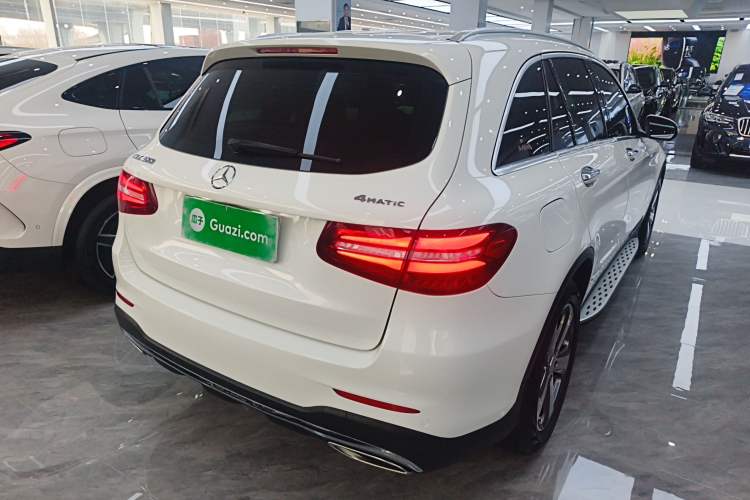 Used Mercedes-Benz GLC 2017 GLC 300 4MATIC Sport Edition
