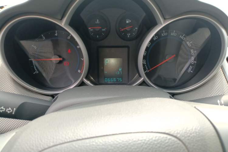 Used Chevrolet Cruze 2013 1.6L SE AT