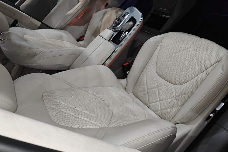 Used ARCFOX Alpha S6 2025 735MAX 160kW