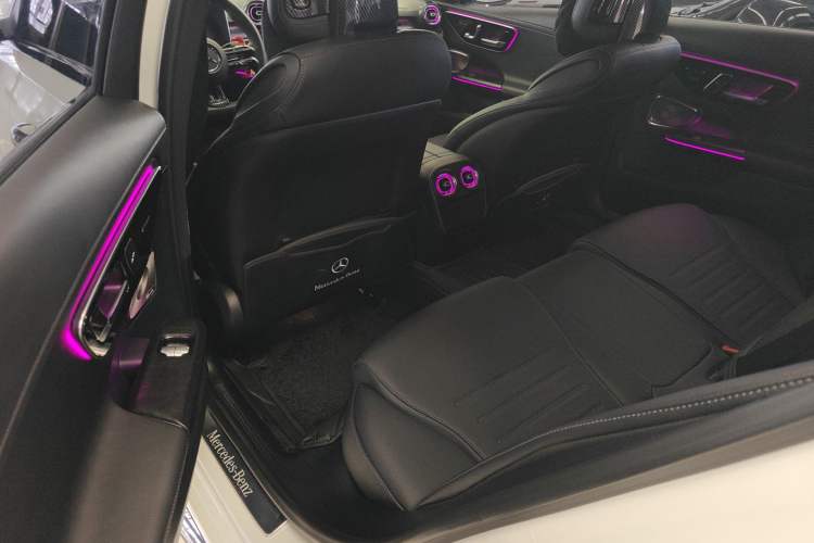 Used Mercedes-Benz C-Class 2024 Facelift C 260 L Night Edition Sport Version
