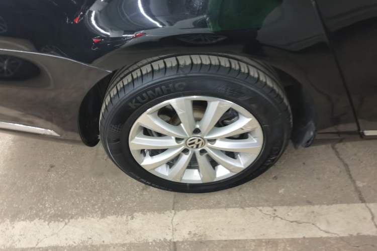 Used Volkswagen Magotan 2013 1.8TSI Luxury Model
