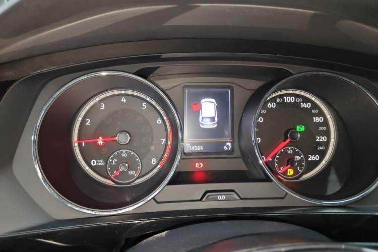 Used Volkswagen Tiguan L 2017 330TSI Automatic Two-Wheel Drive Luxury Edition Instrument Cluster