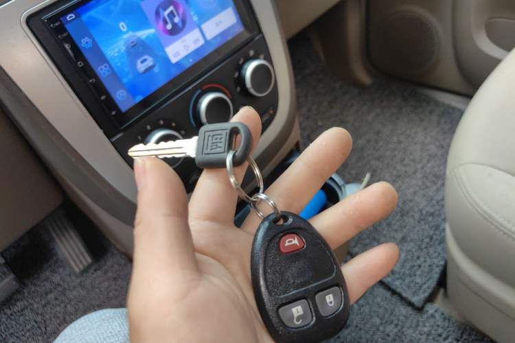 Used Buick GL8 2014 2.4L Classic Edition Interior 1