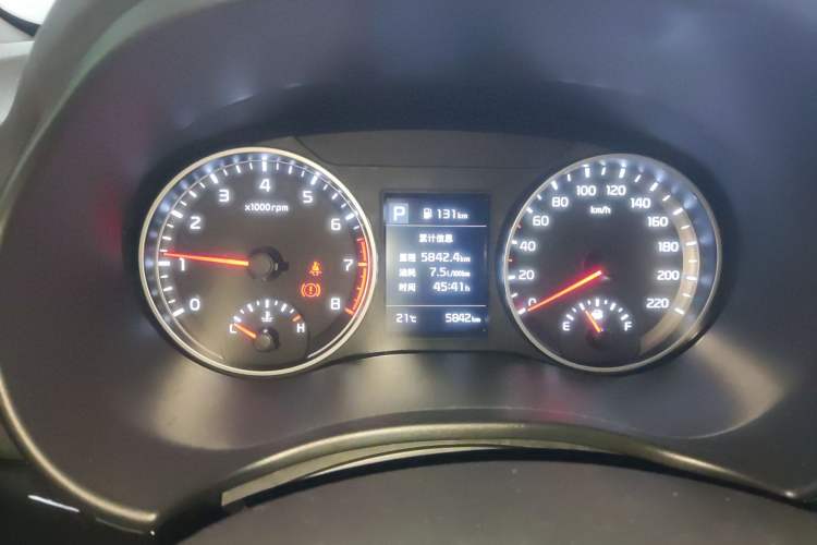 Used Kia kx1 Stonic 2021 1.4L CVT Sunroof Model