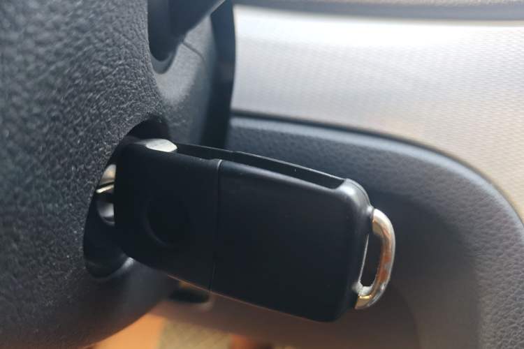 Used Volkswagen Gran Lavida 2013 1.6L Automatic Comfort Model