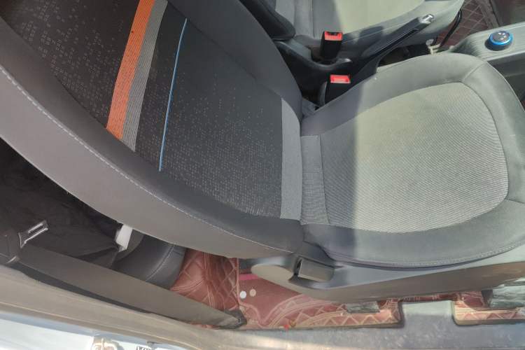 Used Wuling Hongguang MINIEV 2022 Enjoy Edition Lithium Iron Phosphate Right Front Seat