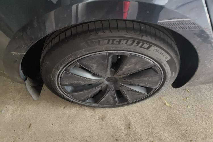 Used Tesla Model 3 2023 Rear-Wheel-Drive Version